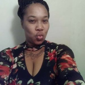 Meet your Posher, Beverly